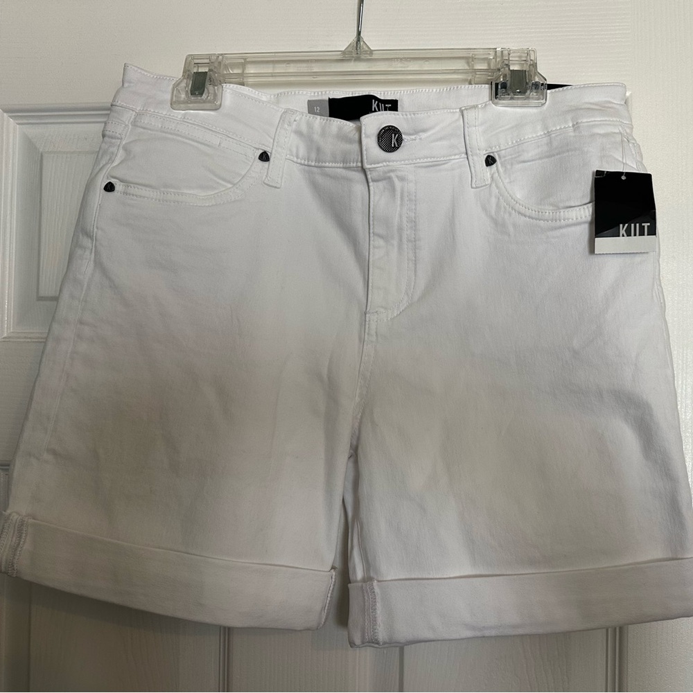 NWT White KUT From The Kloth Catherine Boyfriend Shorts-Size 12